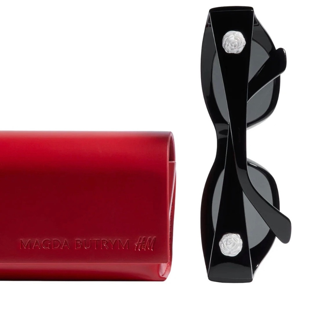 NEW Magda Butrym H&M HM Black Oval Sunglasses with Rose Motif